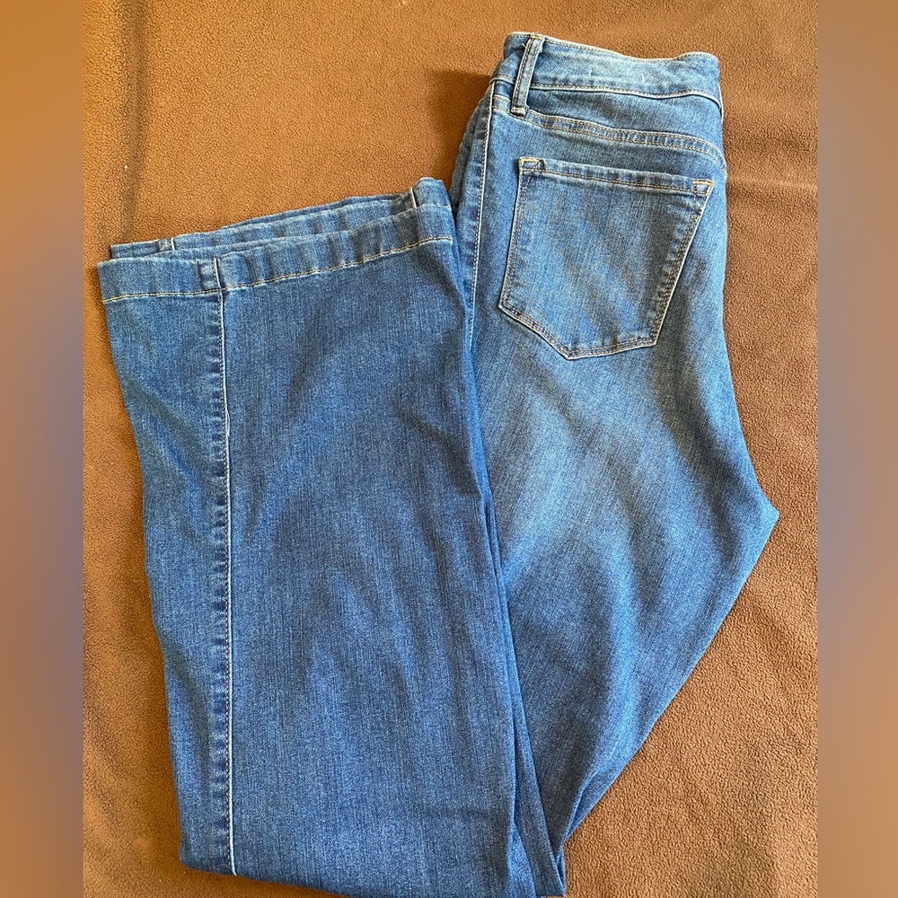 Sofia Vergara Flare Jeans